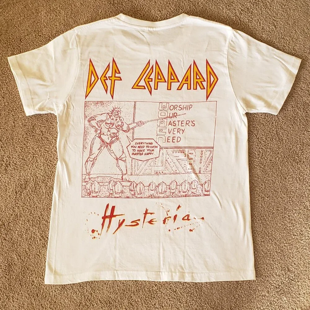 Def Leppard double-sided Hysteria comic tour band graphic tee - Picture 3 of 6